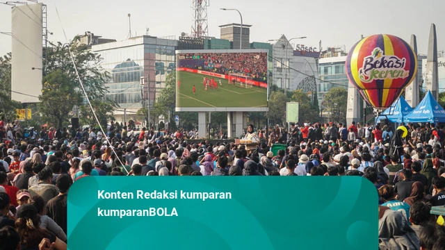 Foto: Ribuan Warga Nobar Argentina vs Swiss di CFD Bekasi