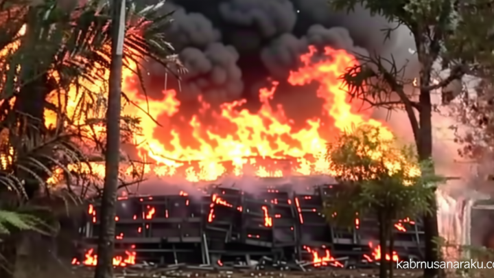 Key Issue: Kebakaran Landa Gudang Sparepart Motor di Bogor, Kerugian Rp 500 Juta