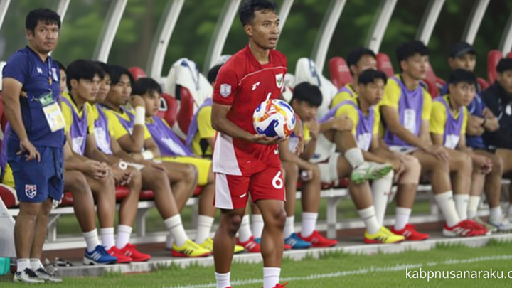 Historic Moment: Arema FC Resmi Rekrut Robi Darwis