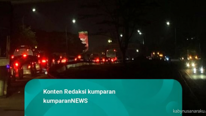 Arah Puncak Ditutup – Kendaraan Tertahan di Perempatan Ciawi-Sukabumi