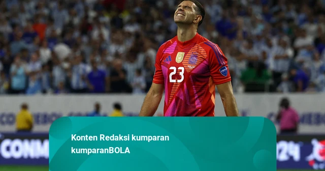 Juventus Batal Rekrut Emiliano Martinez