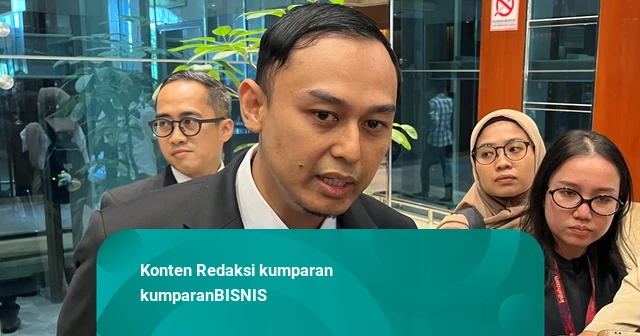 Garuda Indonesia Hentikan Sementara Direktur Niaga Reza Aulia Hakim