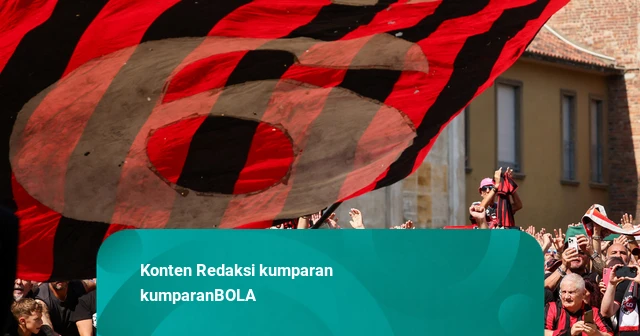 Ribuan Pelayat Turun ke Jalan Antar Legenda AC Milan Franco Baresi