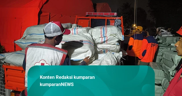 PMI Berikan 60 Ribu Liter Air Bersih-Sediakan Dokter untuk Korban Gempa di NTT