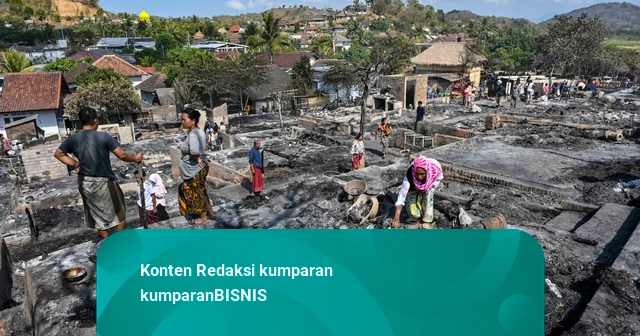 Desa Adat Sade Terbakar, Kementerian PU Belum Dapat Arahan Bangun Ulang