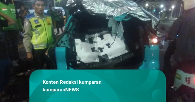 KRL Tertemper Taksi Hijau di Jakpus, Pengemudi dan 2 Penumpang Luka
