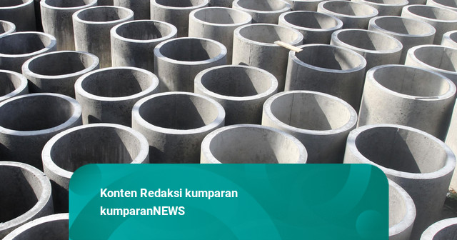 2 Pekerja Proyek Tertimpa Beton Drainase di Jatinegara, Dievakuasi Damkar